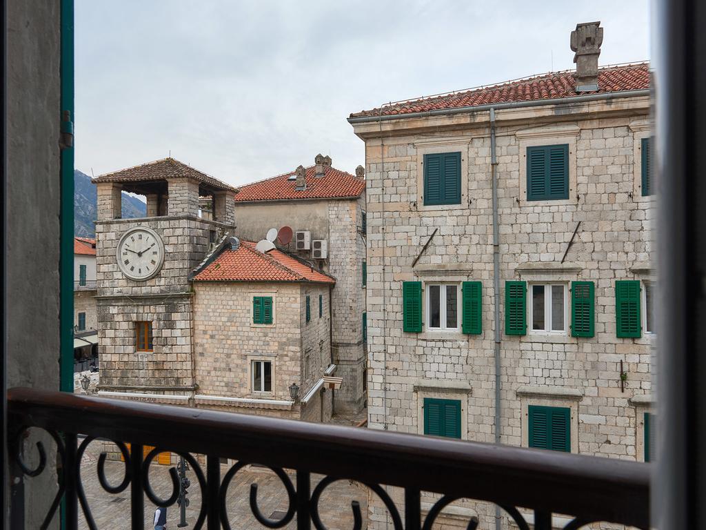 Apartment Palata Bizanti Kotor Bagian luar foto